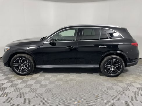 New 2026 Mercedes-Benz GLC 300 image 2