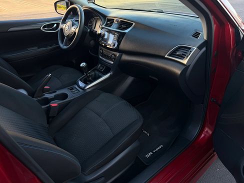 Used 2017 Nissan Sentra SR Turbo FWD image 19