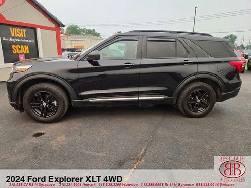 Used 2024 Ford Explorer XLT AWD/4WD image 4