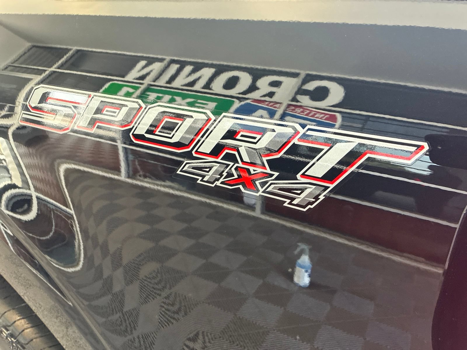 Used 2022 Ford F150 Lariat AWD/4WD image 9