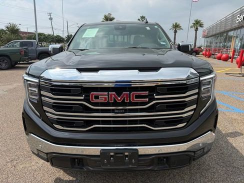 Used 2025 GMC Sierra 1500 SLT RWD image 2