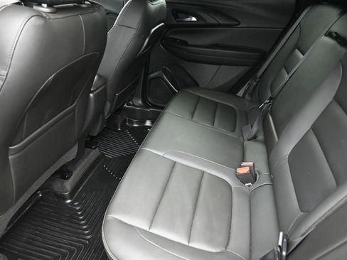 Used 2023 Chevrolet TrailBlazer ACTIV FWD image 10