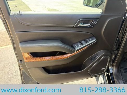 Used 2017 Chevrolet Suburban Premier AWD/4WD image 26