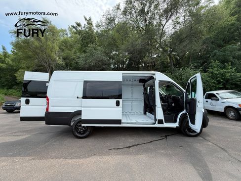 Used 2026 RAM ProMaster 3500 w/ Quick Order Package 22G SLT FWD image 45