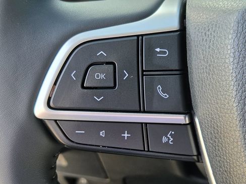Used 2026 Toyota Grand Highlander FWD image 24