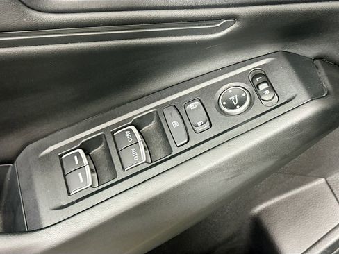 Certified 2023 Honda Accord EX image 17