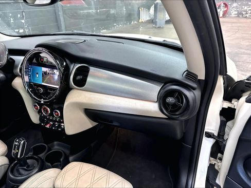 Used 2023 MINI Cooper S w/ Signature Upholstery Package FWD image 18