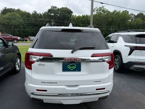 Certified 2021 GMC Acadia Denali w/ Denali Ultimate Package AWD/4WD image 5