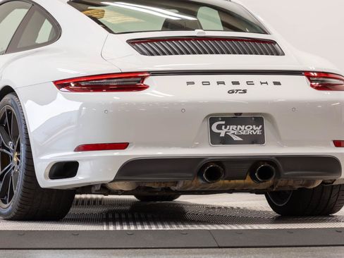 Used 2019 Porsche 911 Carrera GTS RWD image 13