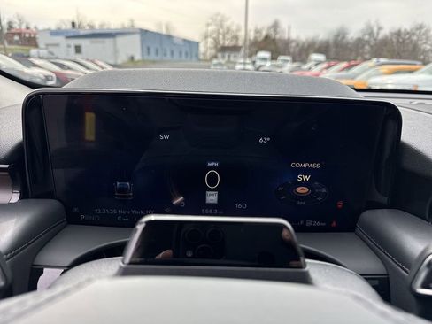 Used 2025 Lincoln Aviator Reserve w/ Jet Appearance Package image 15