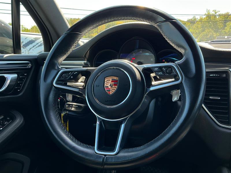 Used 2015 Porsche Macan S AWD/4WD image 27
