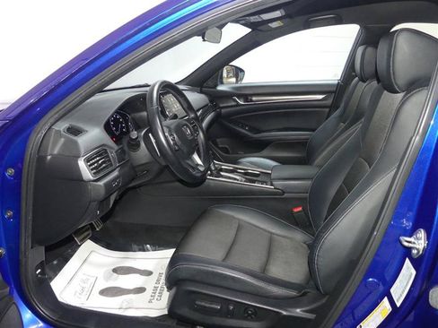 Used 2018 Honda Accord Sport image 20