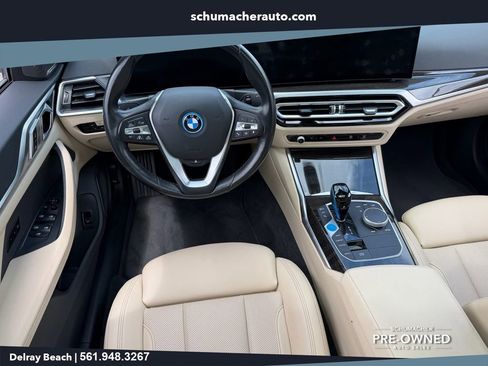 Used 2022 BMW i4 eDrive40 RWD image 13
