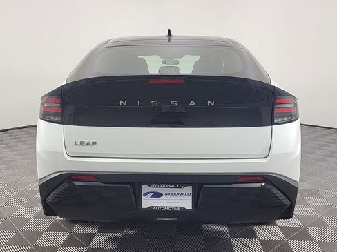 New 2026 Nissan Leaf SV+ w/ Floor Mat Package (SV+) image 4