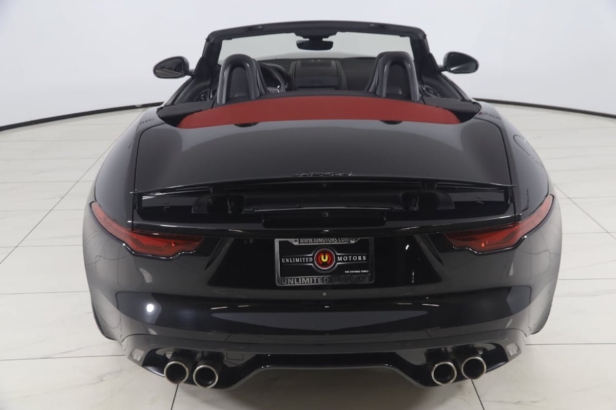 Used 2024 Jaguar F-TYPE R-Dynamic RWD image 58