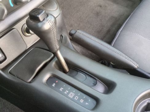 Used 2002 Chevrolet Camaro LT image 32