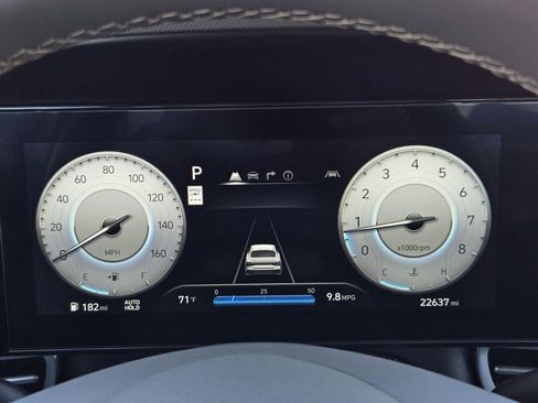 Used 2025 Hyundai Elantra SEL image 26