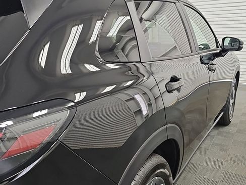 New 2027 Honda HR-V LX image 9