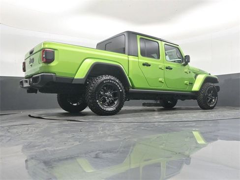 New 2026 Jeep Gladiator Willys image 38