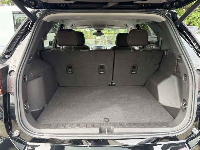 Certified 2024 Chevrolet Equinox LT FWD image 16