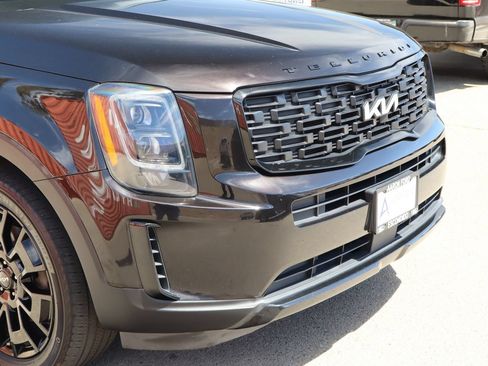 Used 2022 Kia Telluride EX w/ EX Premium Package AWD/4WD image 9