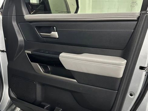 Used 2022 Toyota Tundra Limited image 38