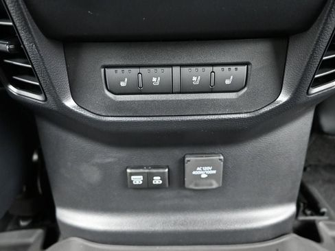 New 2026 Toyota Tundra Platinum image 15