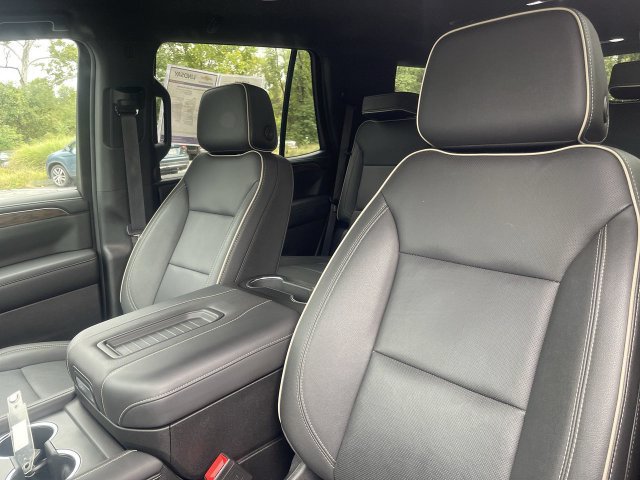 Certified 2024 Chevrolet Tahoe Premier AWD/4WD image 11