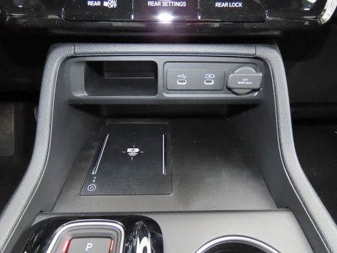 New 2026 Honda Pilot Touring image 26