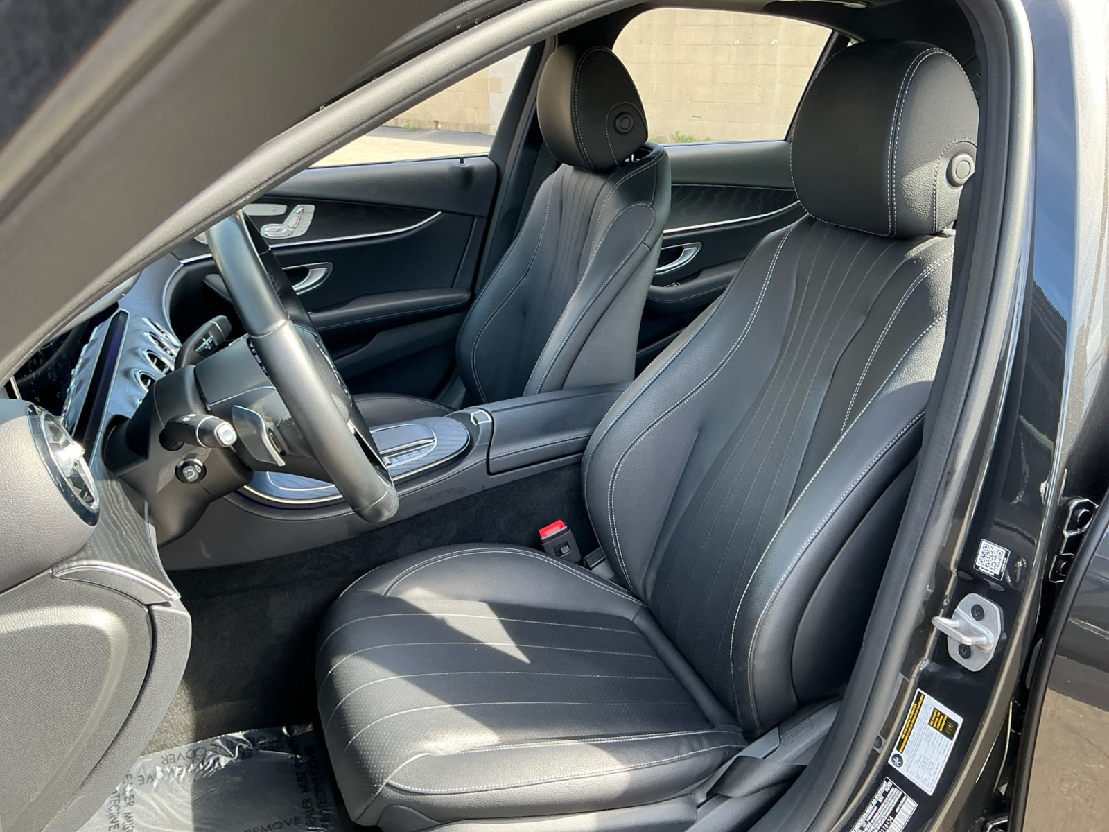 Used 2023 Mercedes-Benz E 450 4MATIC Sedan image 18