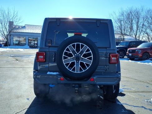 Used 2022 Jeep Wrangler High Altitude image 4