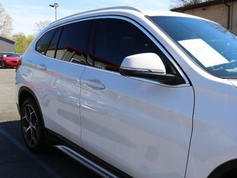 Used 2018 BMW X1 sDrive28i w/ Premium Package FWD image 8