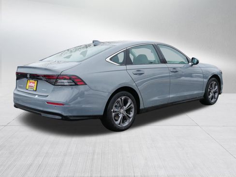 New 2026 Honda Accord EX-L image 7