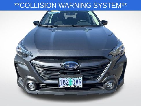 Used 2025 Subaru Outback Premium image 2