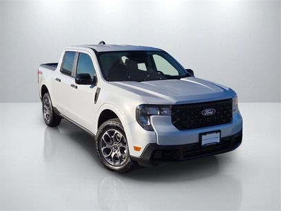 New 2025 Ford Maverick XLT w/ XLT Luxury Package