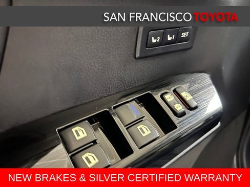 Certified 2018 Toyota RAV4 Limited image 40