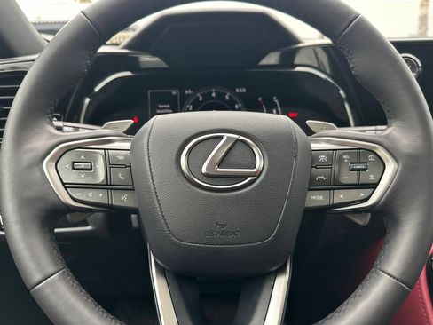 Used 2024 Lexus NX 250 FWD w/ Cold Area Package image 28