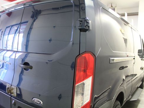 Used 2017 Ford Transit 350 148 Low Roof image 7