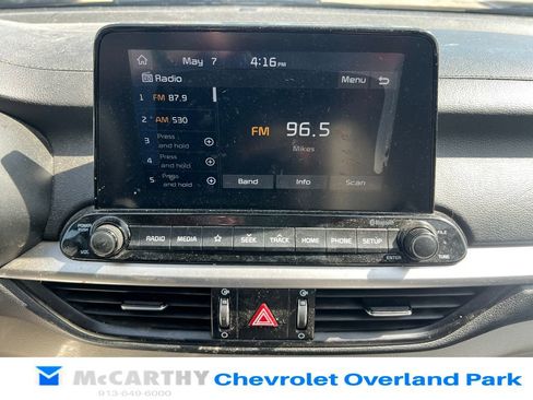 Used 2020 Kia Forte LXS FWD image 13