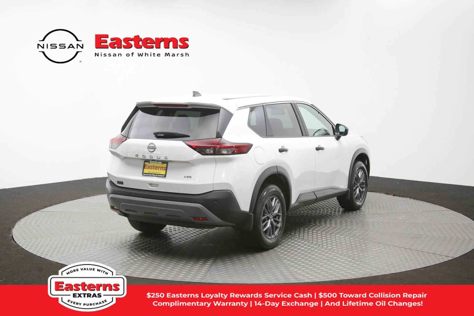 Used 2023 Nissan Rogue S AWD/4WD image 40