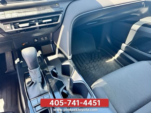 Used 2025 Toyota Camry LE FWD image 20