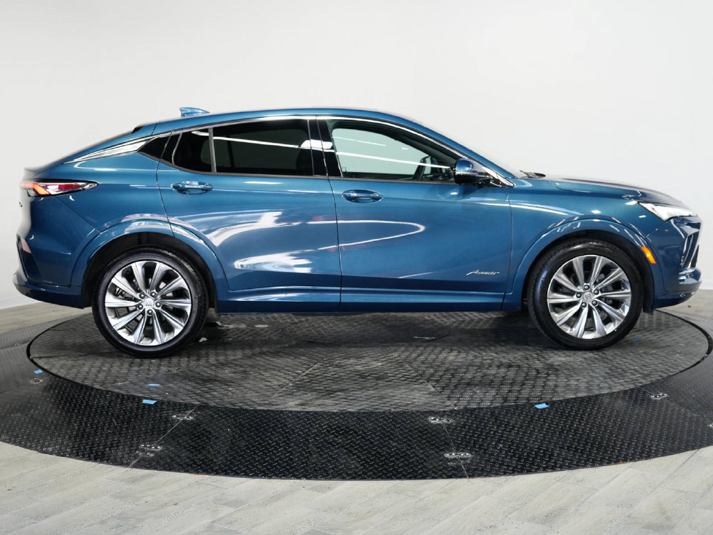 Used 2024 Buick Envista Sport Touring FWD image 5