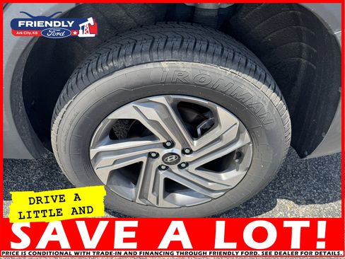 Used 2023 Hyundai Santa Fe SEL image 25