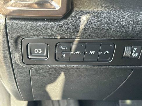 Used 2024 GMC Hummer EV 2X w/ Extreme Off-Road Package image 37