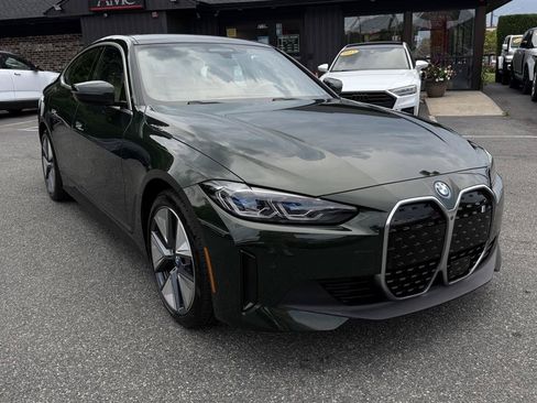 Used 2024 BMW i4 eDrive40 w/ Premium Package RWD image 21