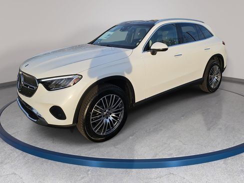 New 2026 Mercedes-Benz GLC 300 image 1