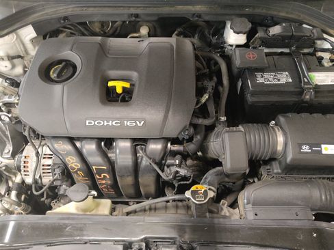 Used 2017 Hyundai Elantra SE w/ SE A/T Tech Package 03 FWD image 30