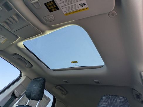 New 2025 Ford Bronco Sport Heritage w/ Convenience Package image 16