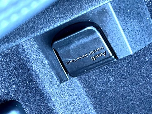 Used 2014 Audi S6 Prestige w/ Driver Assistance Package image 45