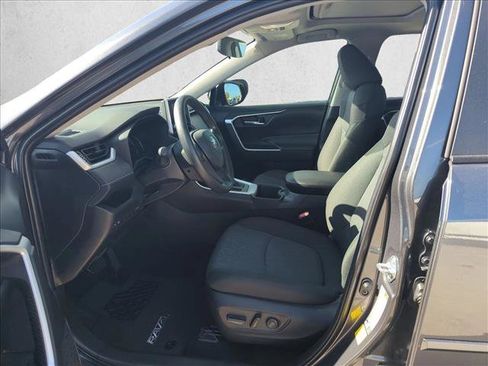 Used 2025 Toyota RAV4 XLE w/ Convenience Package image 16